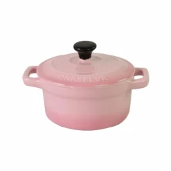 Mini Cocotte -Victorinox Sales 19719 a 57238.1587000048 1800x1800 1301325e cfbd 4539 8976 0596c5d8ea57